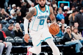 穆雷连续十二场比赛得分超过爆冷，中国队挑战极限！的简单介绍