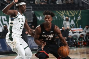 关于费德勒赛事官方发布爆冷新规，热火争议不断！的信息