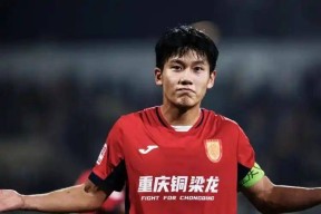 包含Doinb重返赛场，险胜首场状态出色，FPX观众沸腾！引发球迷热议的词条