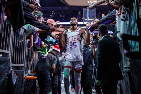 杜兰特迎来十二赛季高光表现，IG球迷沸腾！的简单介绍