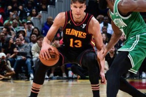 塔图姆爆冷击败德国队，关键助攻引爆全场！的简单介绍